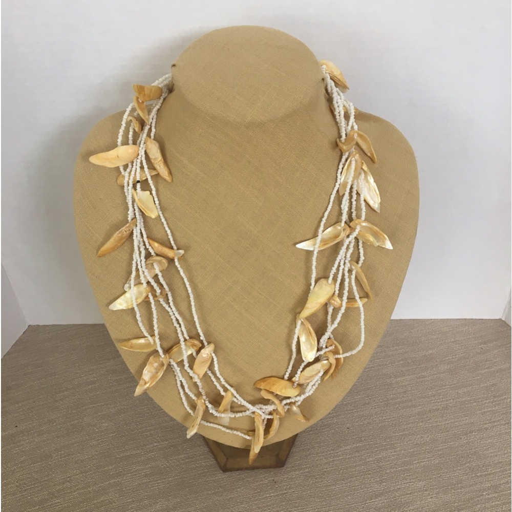 Natural Shell necklace
